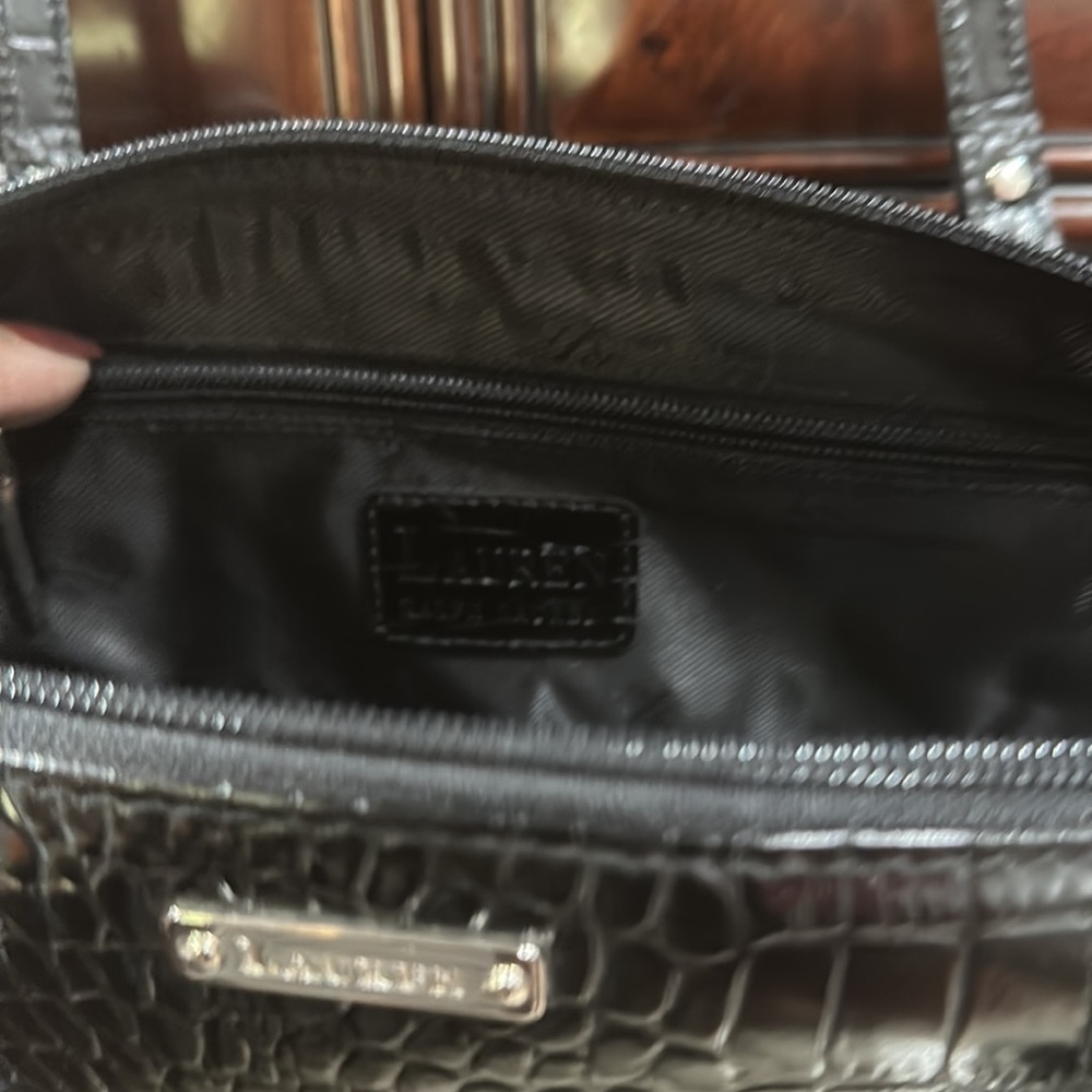 Purse - Picture 2 of 5